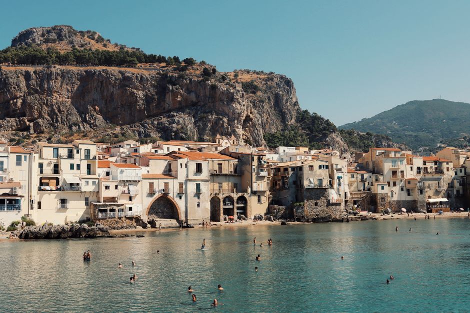 Airbnb Vs Boutique Hotels Italy Family: Airbnb vs. Boutique Hotels for Family Stays in Italy