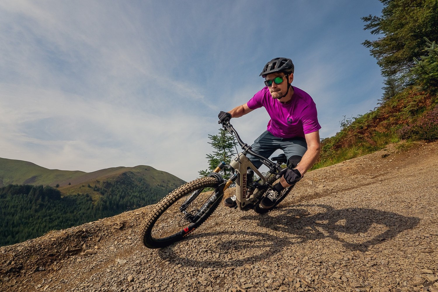 The Cycling Kit I’d Pack for a Weekend Tour