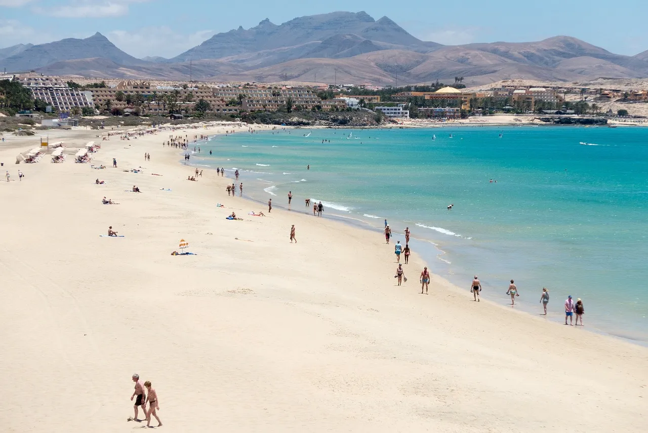 Travel guide to Fuerteventura