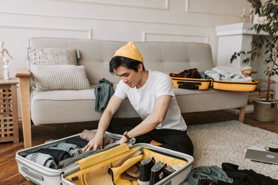 Packing a Versatile Travel Wardrobe for Shoulder Season