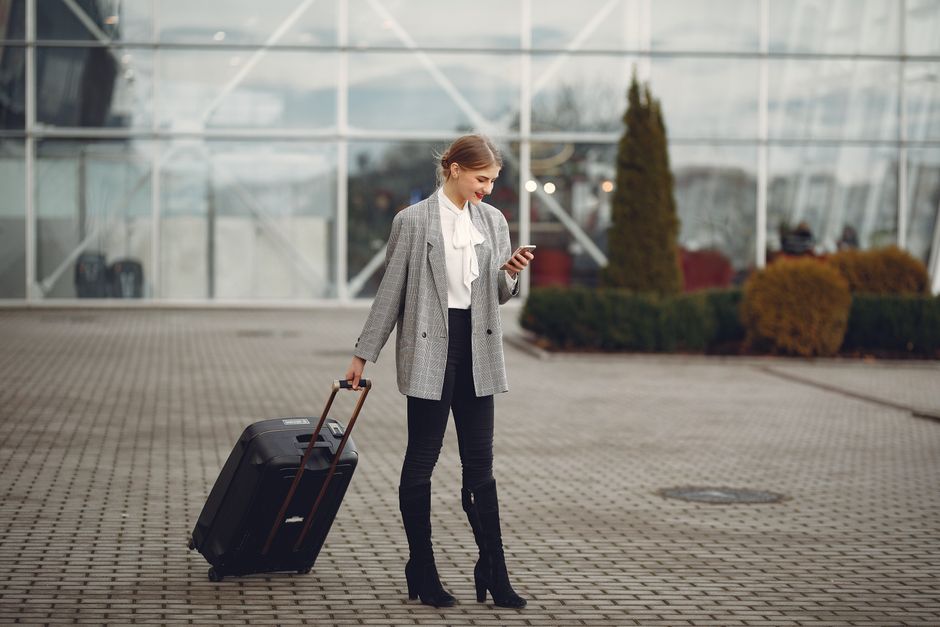 Travelling Light With Only a Carry-On Bag