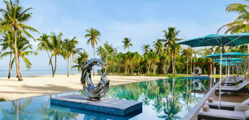 A Mediterranean Getaway with a Touch of GlamourAugust 12, 2025