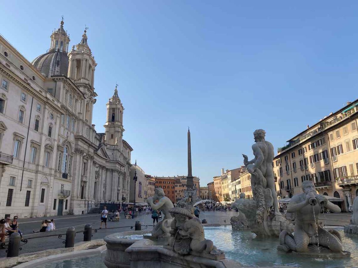 How to escape the crowds in Italy without missing out on top destinations: REALISTIC tips by a local